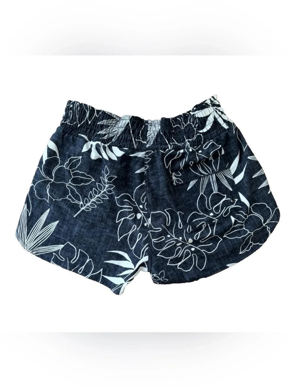 Carve Designs Short Board Shorts Black/White Floral Size S Drawstring Pocket - Picture 4 of 4